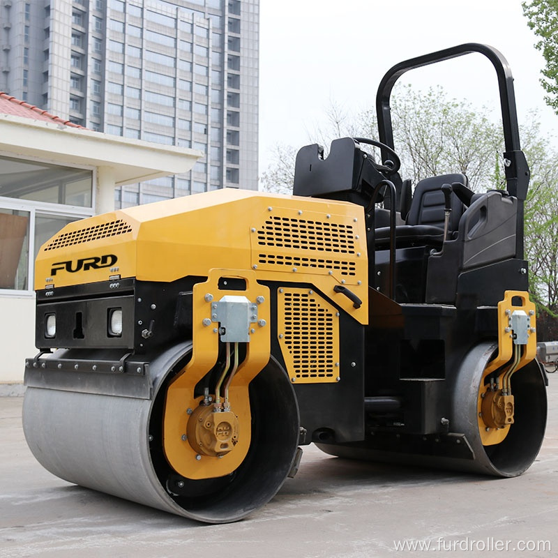 Manufacturer 3 Ton Double Drum Vibrator Roller New Road Roller FYL-1200