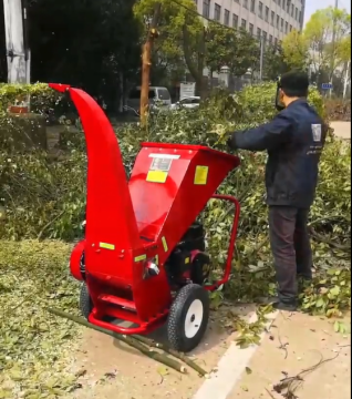 Mesin crusher kayu portabel