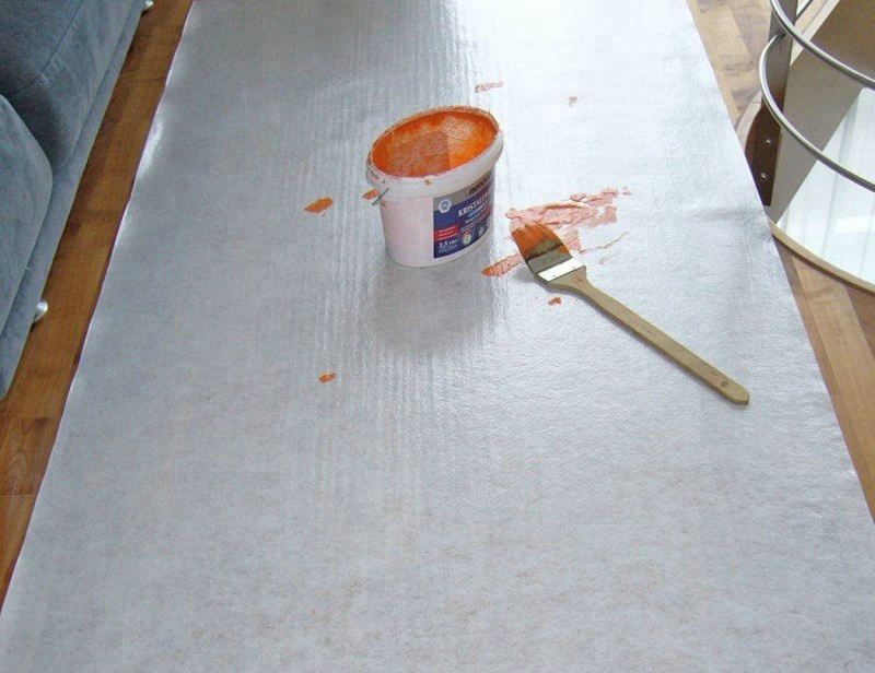 Полиетиленова защита на пода от боядисване