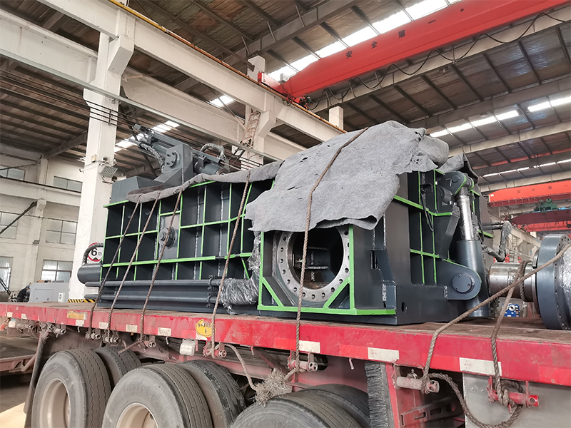 Y81QF-250-Metal-baler-shipping-2