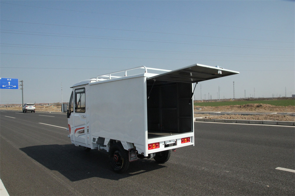 Electric Tricycle With 1 6 Metre Cabin