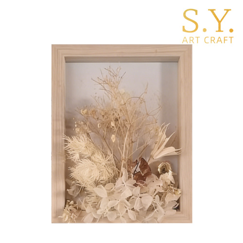 מסגרת פרחים מיובשים מעץ טבעי