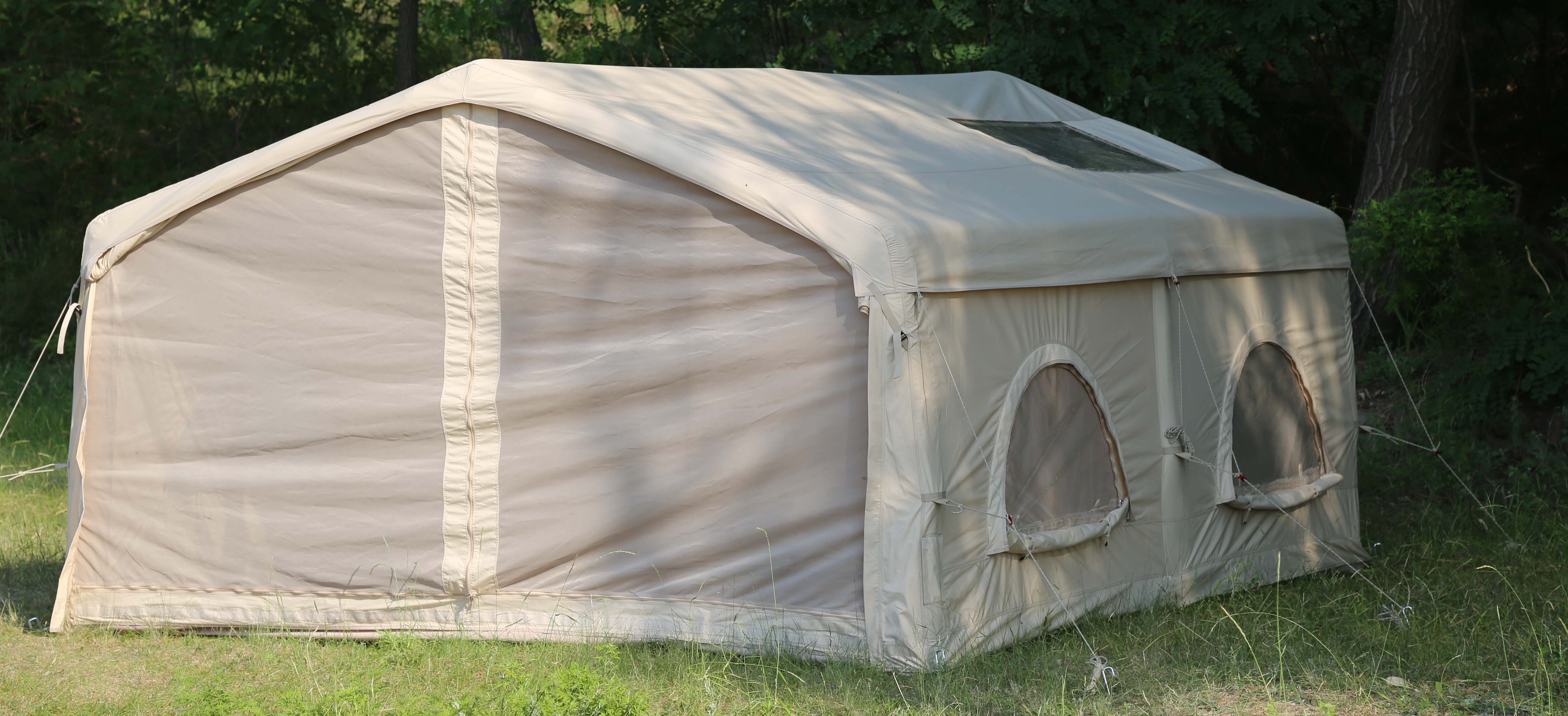 Fuera de la carpa inflable para acampar para la familia