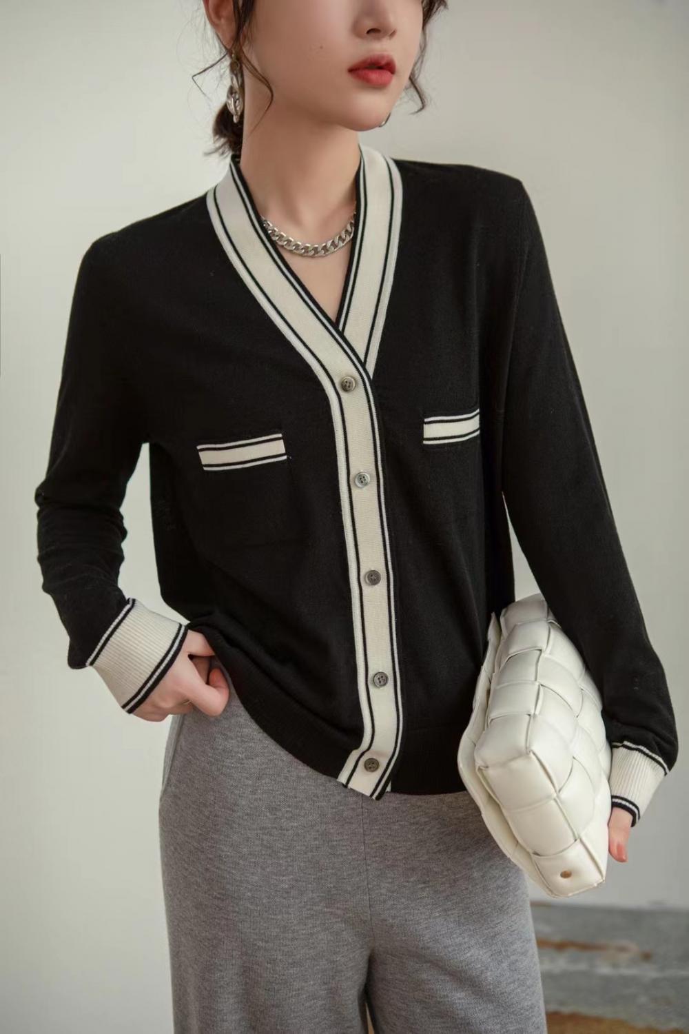 Neuer gestreifter Cardigan für Damen-Cardigan mit V-Ausschnitt