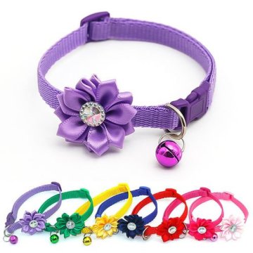 Pet Dog Collar Bell Flower Necklace Collar Puppy