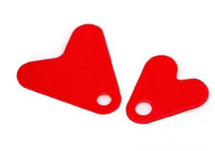 Fishing gear accessories red heart-shaped fishtail parts used with fishing spoon