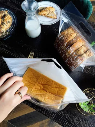 High Quality Food Packaging Zipper Bags For Bread Toast Biscuits with own design