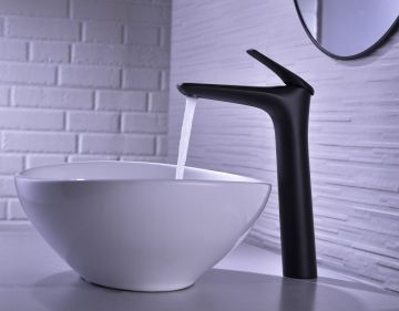 Brass Ceramic Style Surface Mounted Bathroom Faucet for Wash Basin
