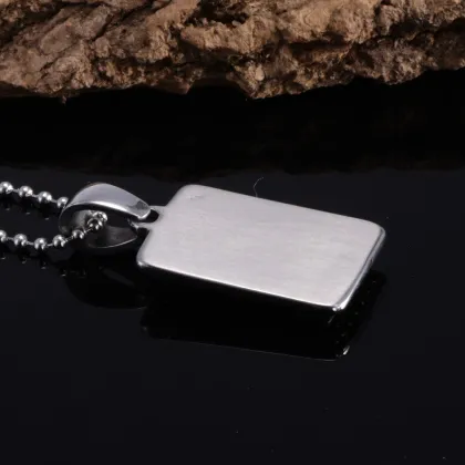 Fashionable Stainless Steel Silver Iris Pendant Jewelry