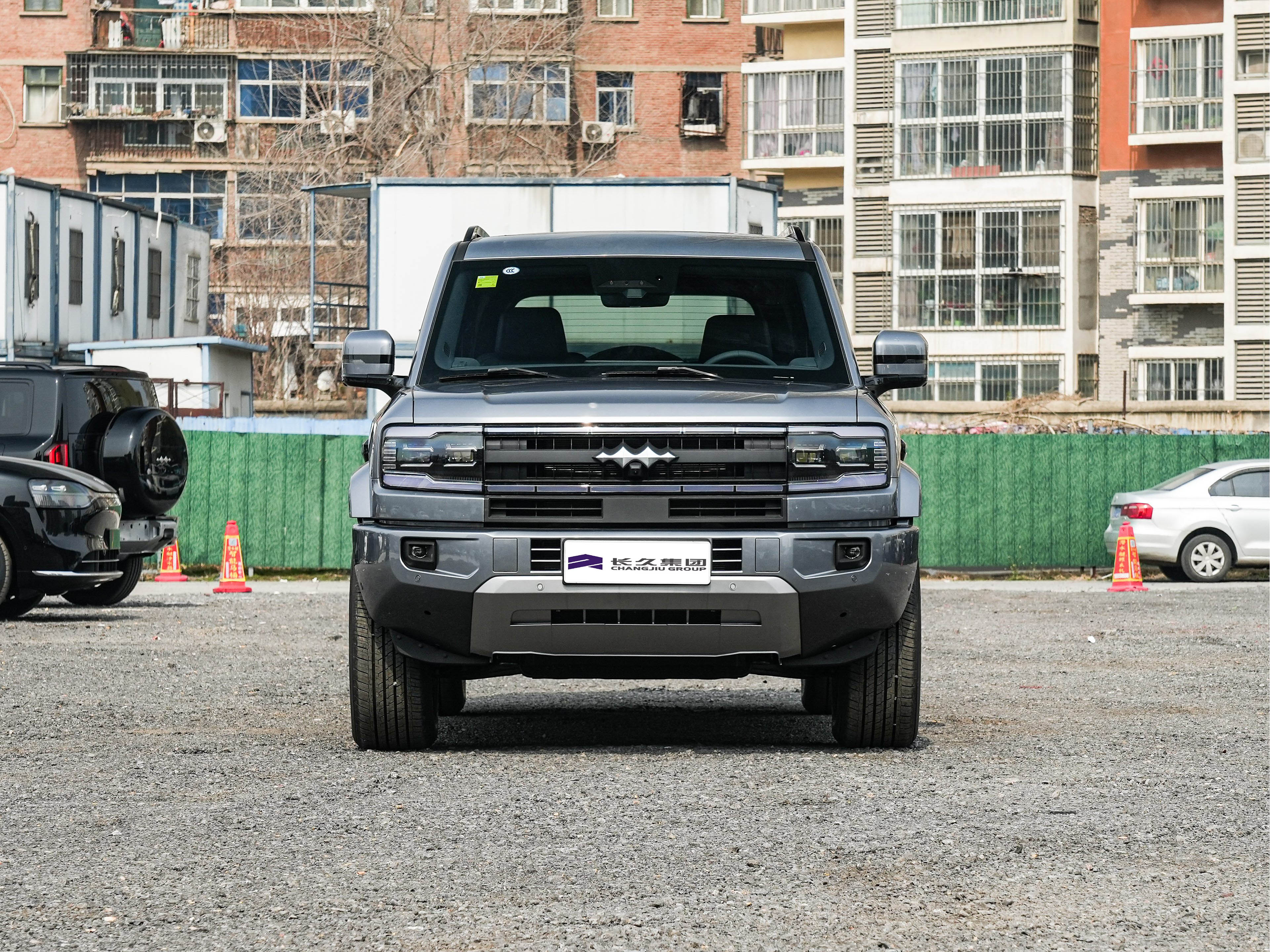 BYD CAR LEOPARD5 SIDESIZE 4WD позашляховика позашляховика