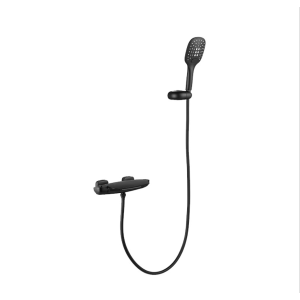 ベストセラーファッション真ちゅう製バスルームミキサーシャワー浴槽の蛇口滝タップ注ぎ口浴槽の蛇口ハンドシャワー付き