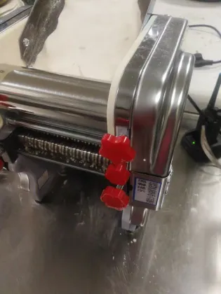 Commercial Home Use Sutaking Noodle Maker Pasta Maker Manual Noodle Noodle Maker For Industry