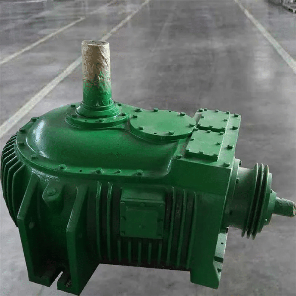 Chemical plant circulating water cooling tower gear box