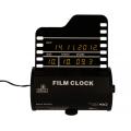 Reloj digital de película en escritorio, versión A