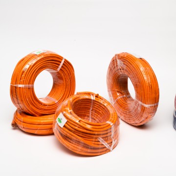 Fabrycznie bezpośredni wysokie napięcie AC 1000V DC 1500V 180 ° C Silikonowy kabel EV gumowy