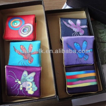 ladies embroidery wallet in all kinds of printing