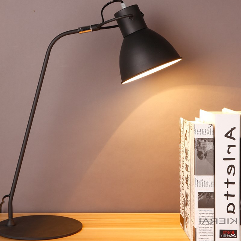 Application Silver Bedside Table Lamps