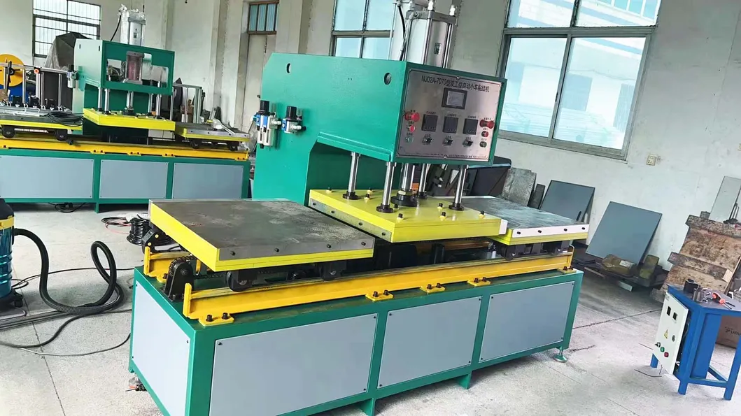 Vulcanizing Machine with 2 Automatic Mold Carts for 2D Refrigerator Evaporator Skin Evaporator Oval Shape Evaporator