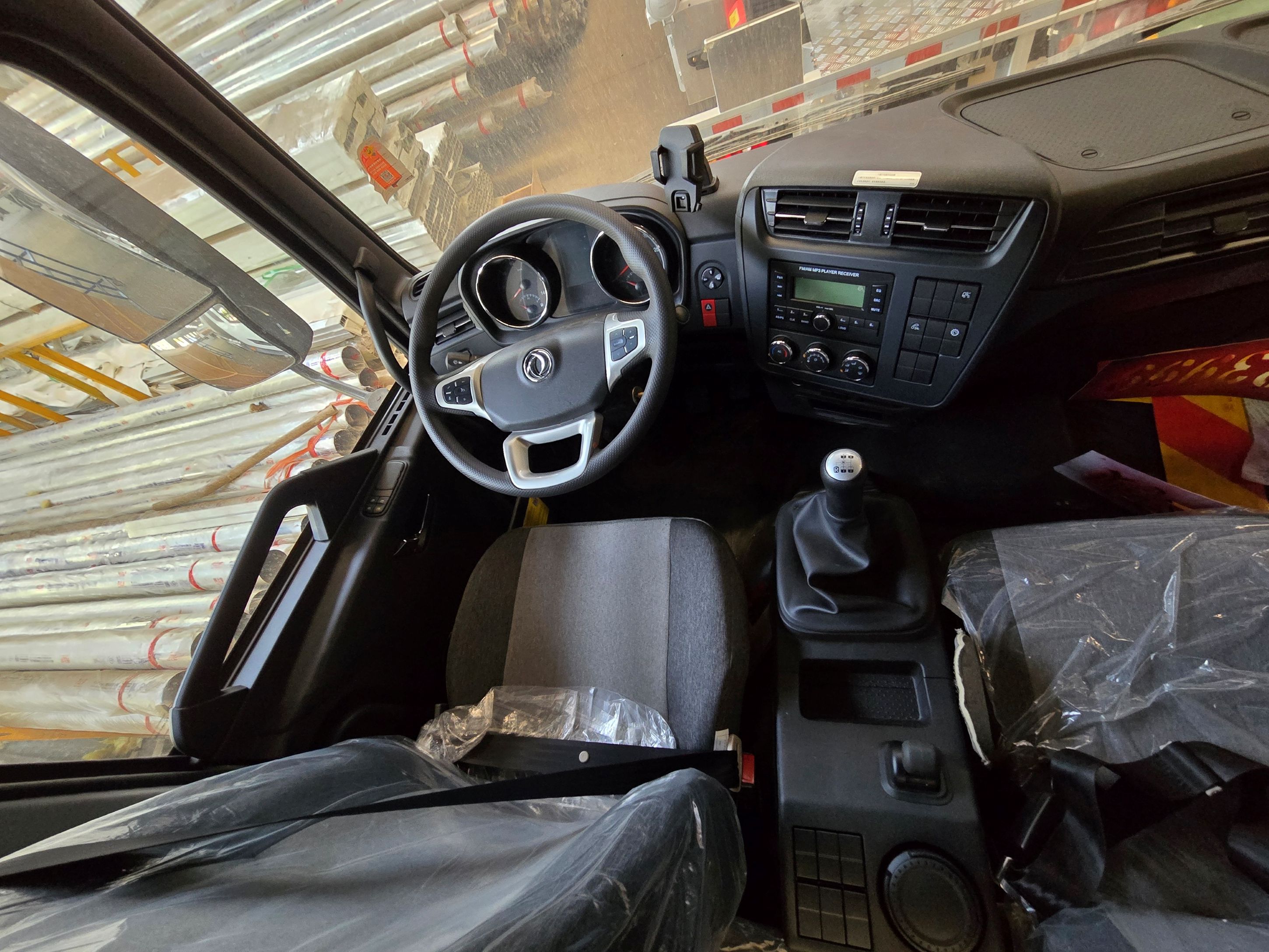 Customized Dongfeng 6×4 Oil tanker truck Solution