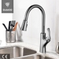 Modern หมุนพวย Pulldown Kitchen Sink Faucet