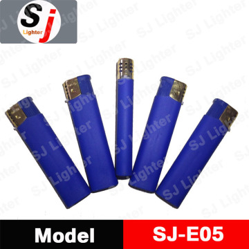 Electronic rubber cigarette lighter for daily use