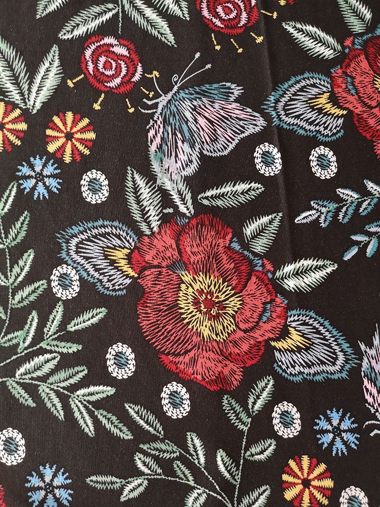 Embroidery Flower Rayon Challis 30S Printing Woven Fabric