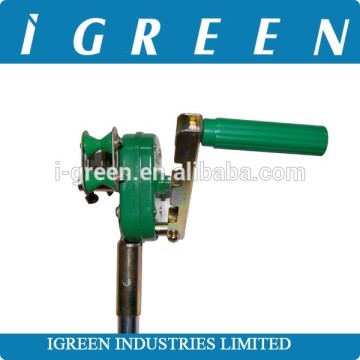 Plastic film roller for greenhouse