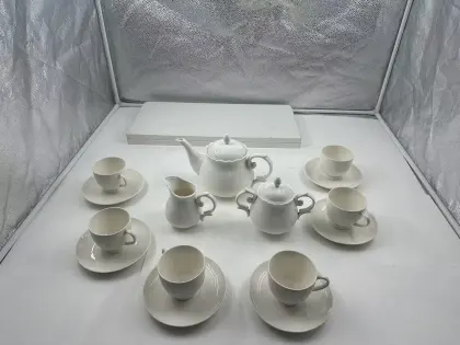 Fashionable ceramic tea set