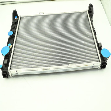 Mercedes-Benz Radiator Replacement: Honeycomb Car Radiator for Models W204, W212, W207, and W218