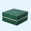 Niestandardowe zielone pudełko prezentowe z logo