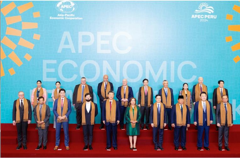Group photo of APEC members and representatives