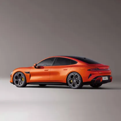 Xiaomi SU7 Electric Car 210 km/h 5-seater Car