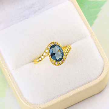 Fashion Jewelry CZ Gold Wedding Ring