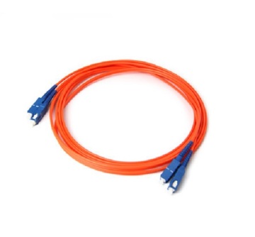 สายแพทช์ SC ถึง SC UPC OM2 Simplex