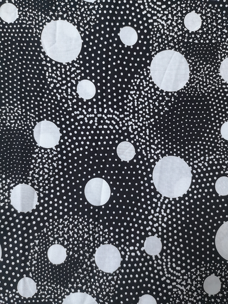 Dots Rayon Challis 30S Air-jet Printing Fabric