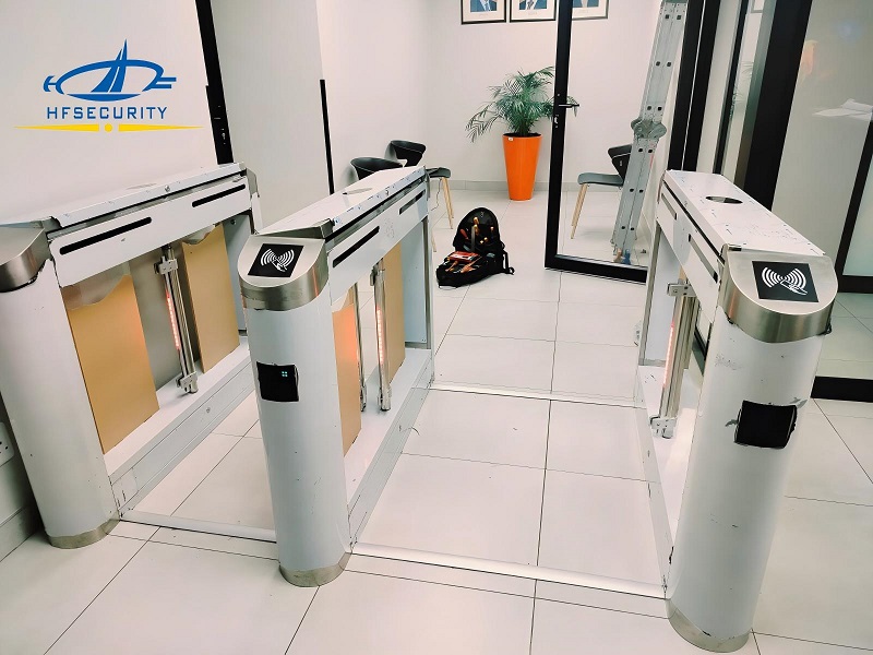 HFSecurity swing gate access control system has been implemented in South Africa, integrating access, attendance, and permissions