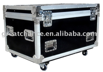 UTILITY TRUNK