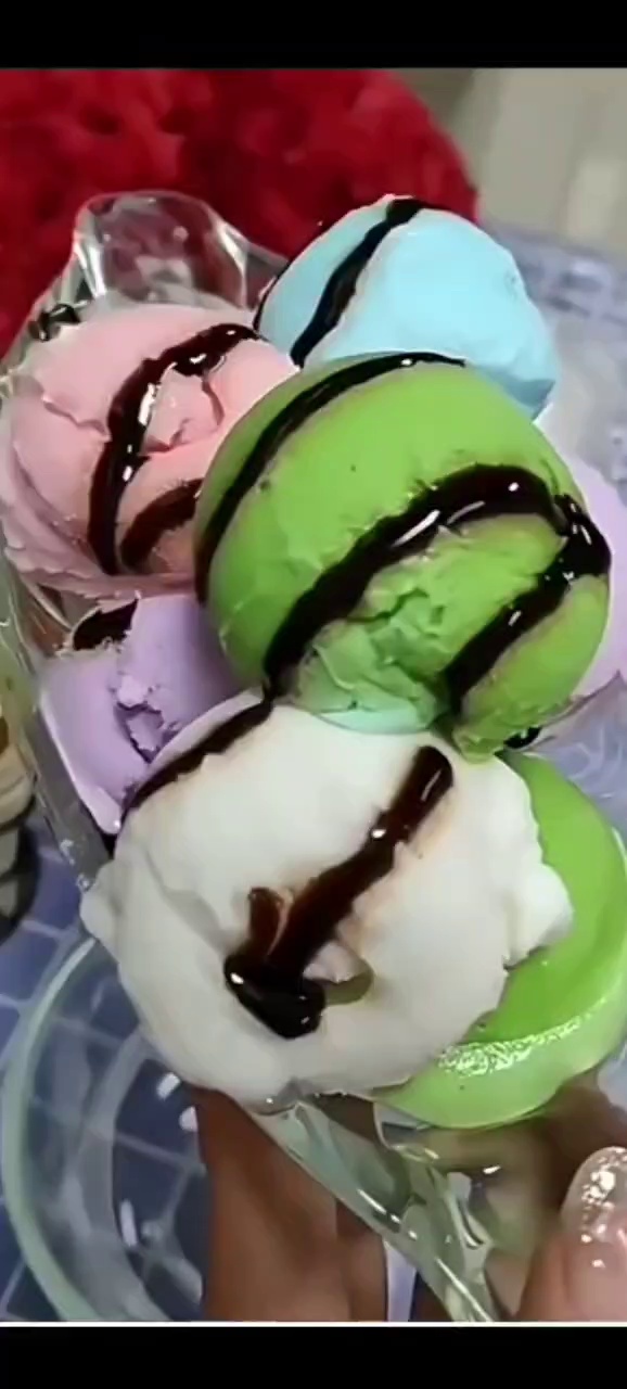 Ice cream spoon