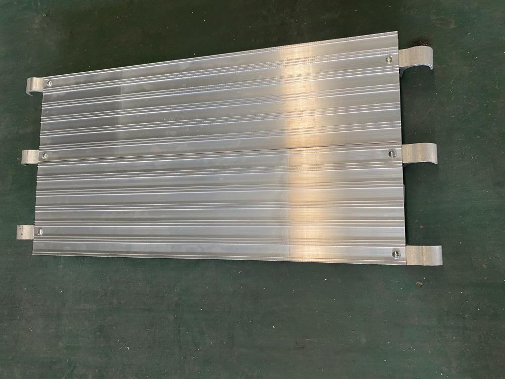 Nuevo precio de venta caliente tablones de aluminio para andamios