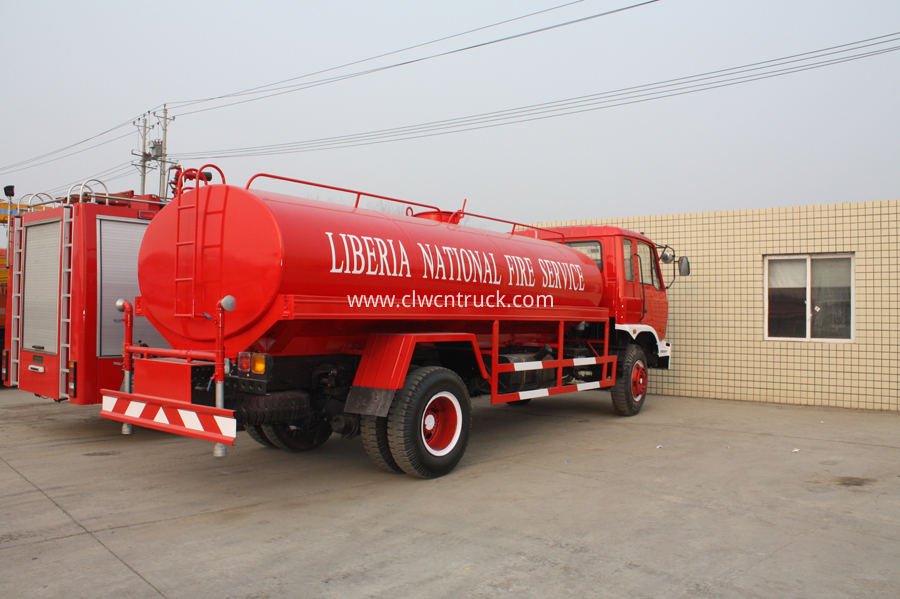 fire fighting vehicle