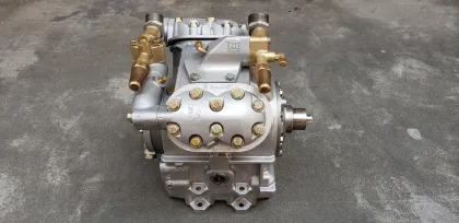 Thermo King Auto Air Conditioning Compressor for Bus Truck THERMO KING 426 X426 X430 D214 X214 X640