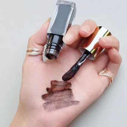 Vegan Lip Products: Rebranding Private Logo's Liquid Lips Tint, Brown Lipgloss, Lip Oil, and Black Lip Tint