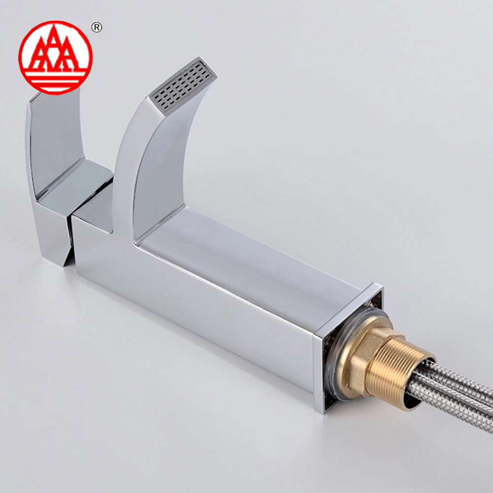 Günstige Küche Single Cold Kitchen Taps Pull Down Wand Küchenarmatur Drehbarer Spültischhahn