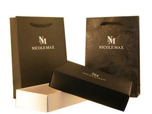 OEM Black NM 230g Personalized Paper Bags, Custom Carrier B