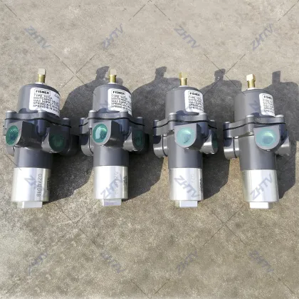 Compact Fisher 167DAS Three-Way Switching Valves: Easy Adjustment, Accurate Control, and Simplified Maintenance