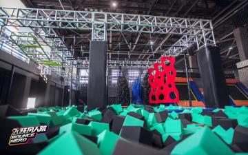 Διασκεδαστική ακραία πρόκληση Ninja Course για παιδιά