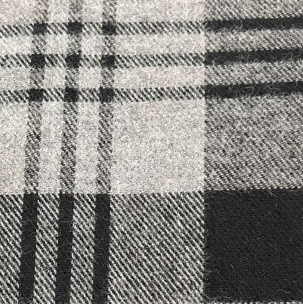 Grey Plaid Pattern