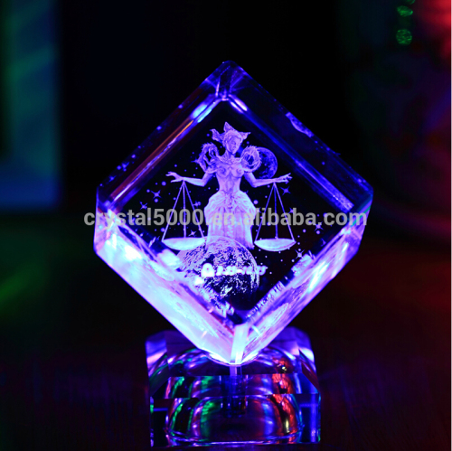 2015 new desigh 3d Laser Engraved Crystal Cube with crystal base