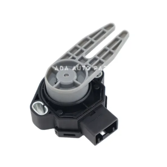 Original New OEM Clutch Starter Safety Switch for Hyundai Accent, Elantra, and Veloster: 93840-F2100