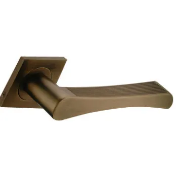 Lever handle lock, made of zinc-alloy